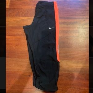 nike capri leggings